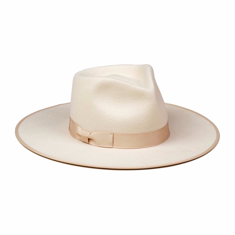 Lack of color Ivory Rancher
